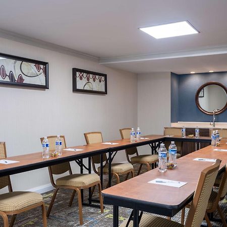 Hampton Inn Atlanta-Peachtree Corners/Норкросс Экстерьер фото