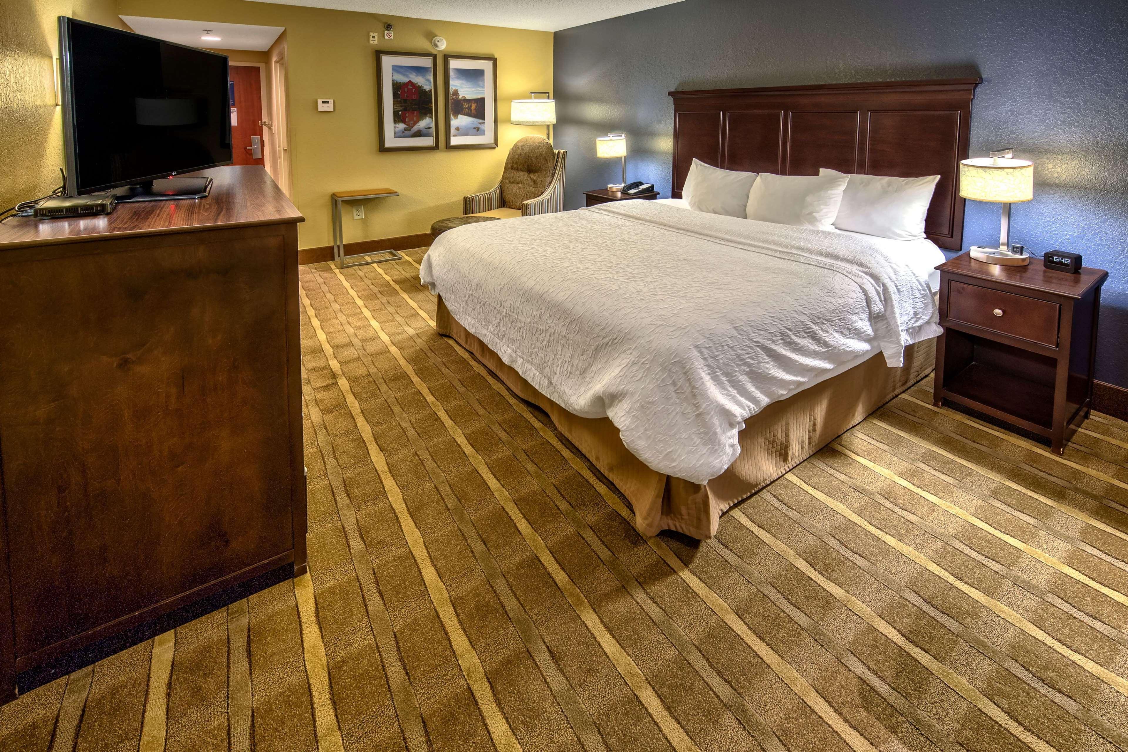 Hampton Inn Atlanta-Peachtree Corners/Норкросс Экстерьер фото