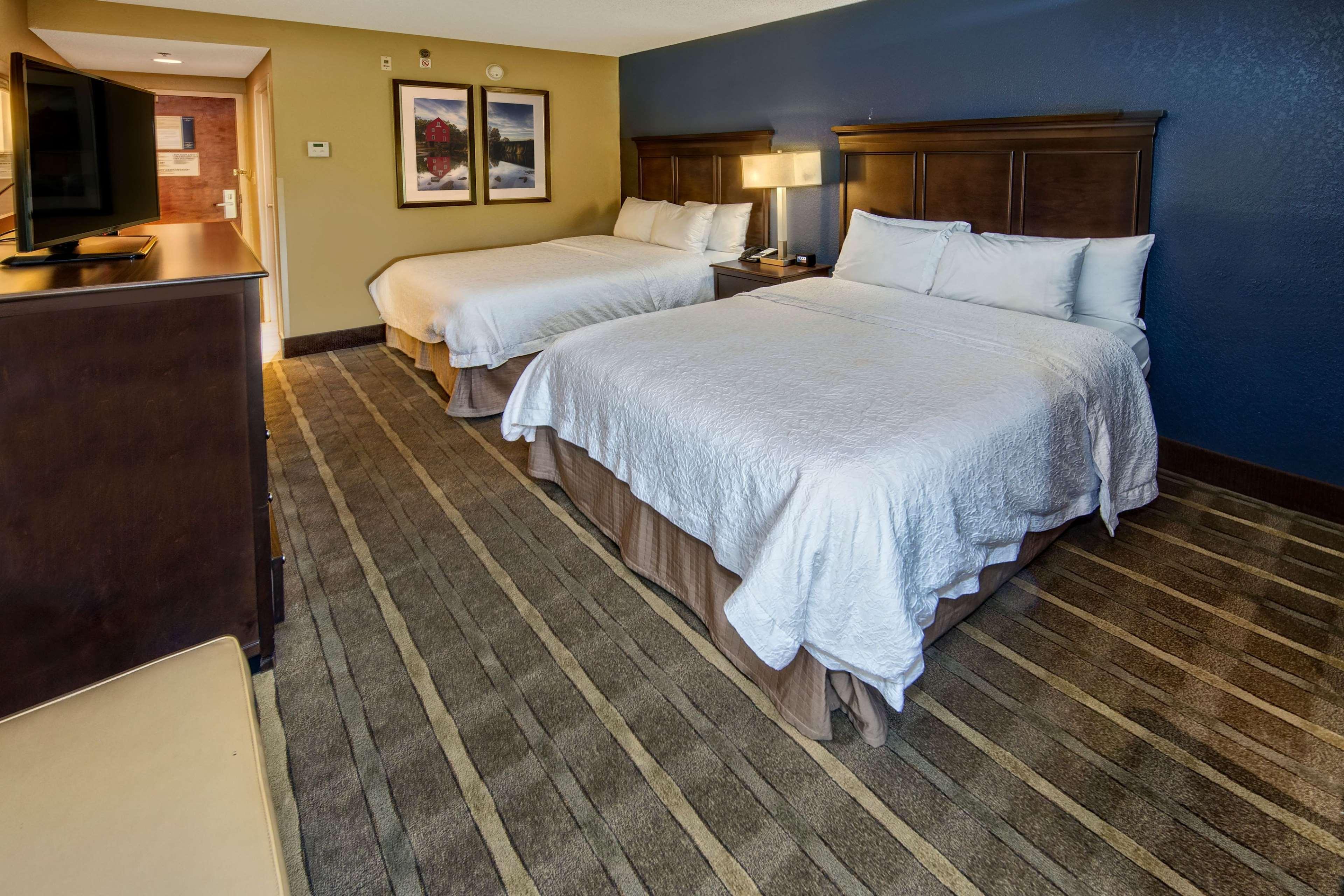 Hampton Inn Atlanta-Peachtree Corners/Норкросс Экстерьер фото