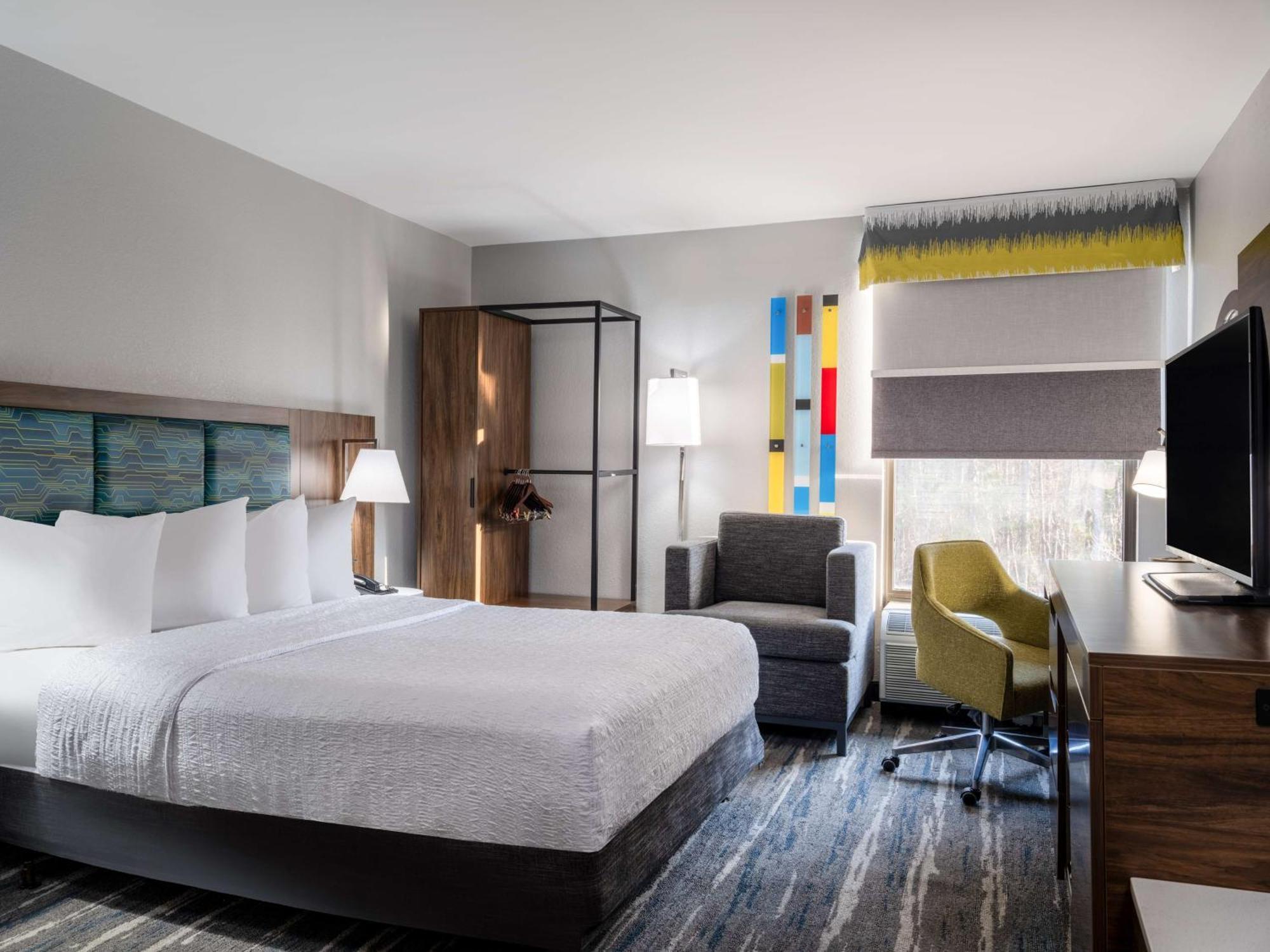 Hampton Inn Atlanta-Peachtree Corners/Норкросс Экстерьер фото