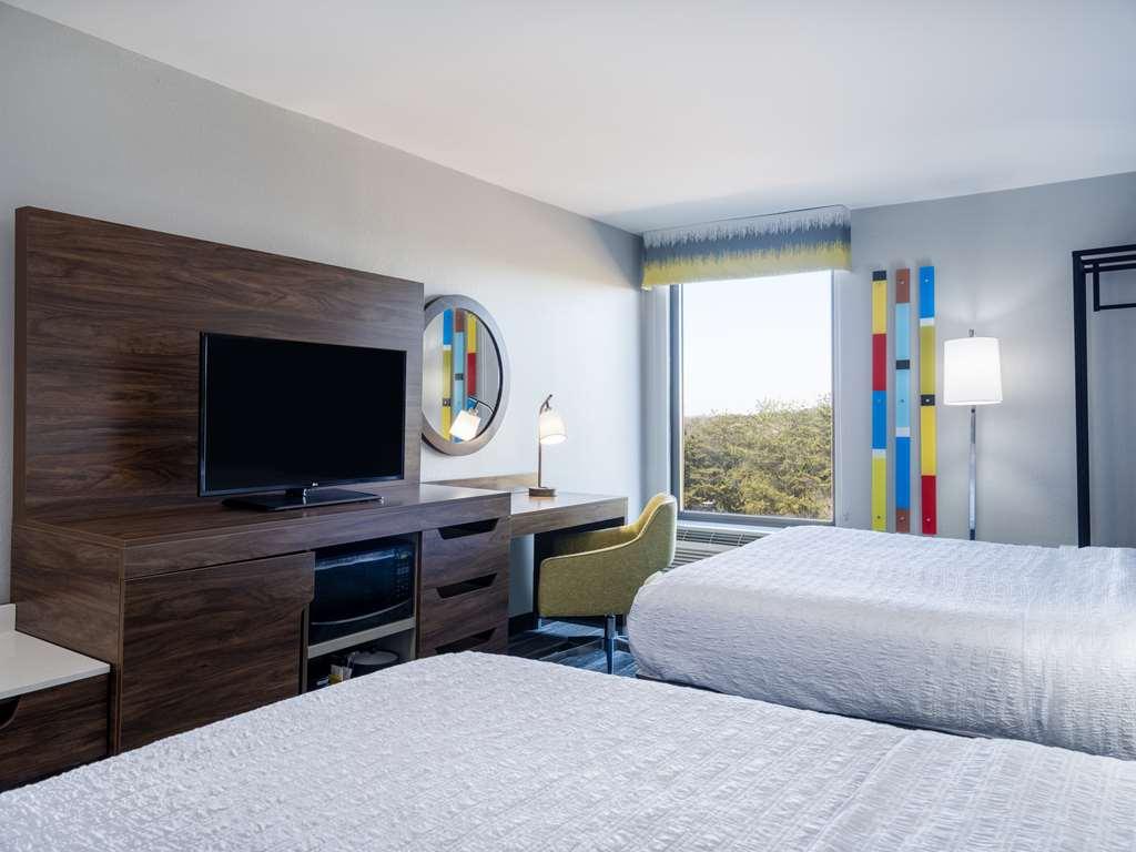Hampton Inn Atlanta-Peachtree Corners/Норкросс Номер фото